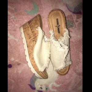 MinneTonka High Heels